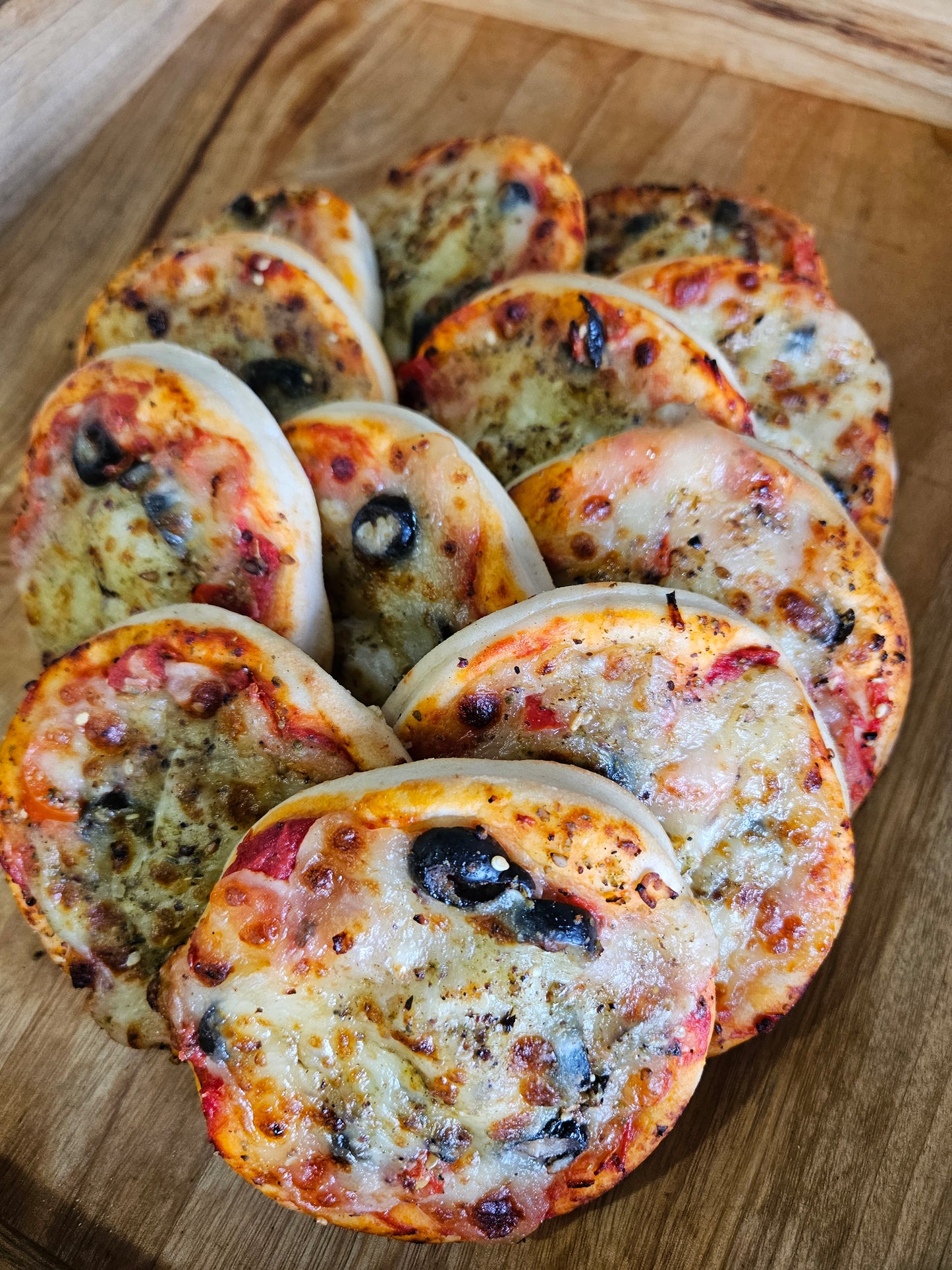 Frozen Mini Vegetarian Pizzas